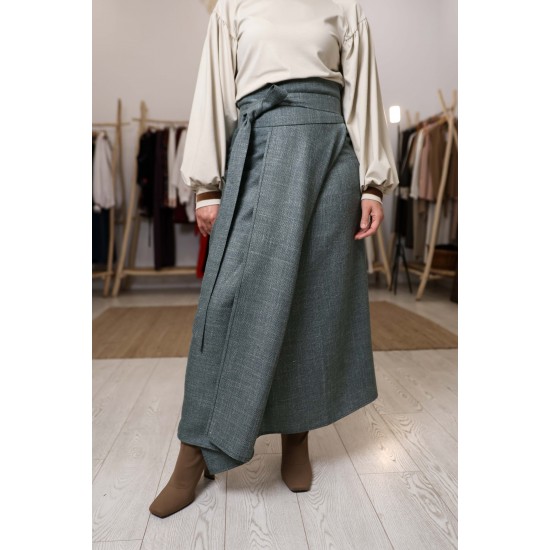 Skirt Humpback