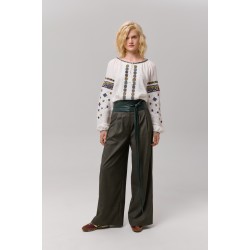Zlata's pants