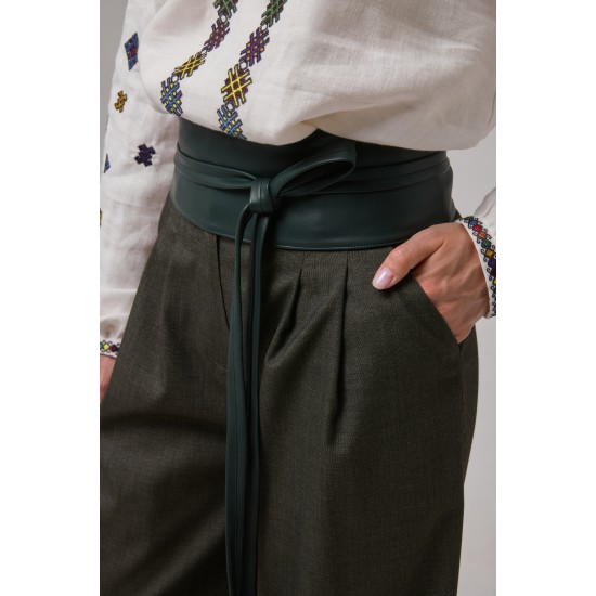 Zlata's pants